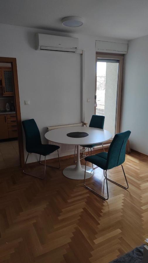 Lägenhet Bruna Zagreb