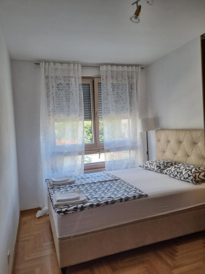 Bruna * Zagreb